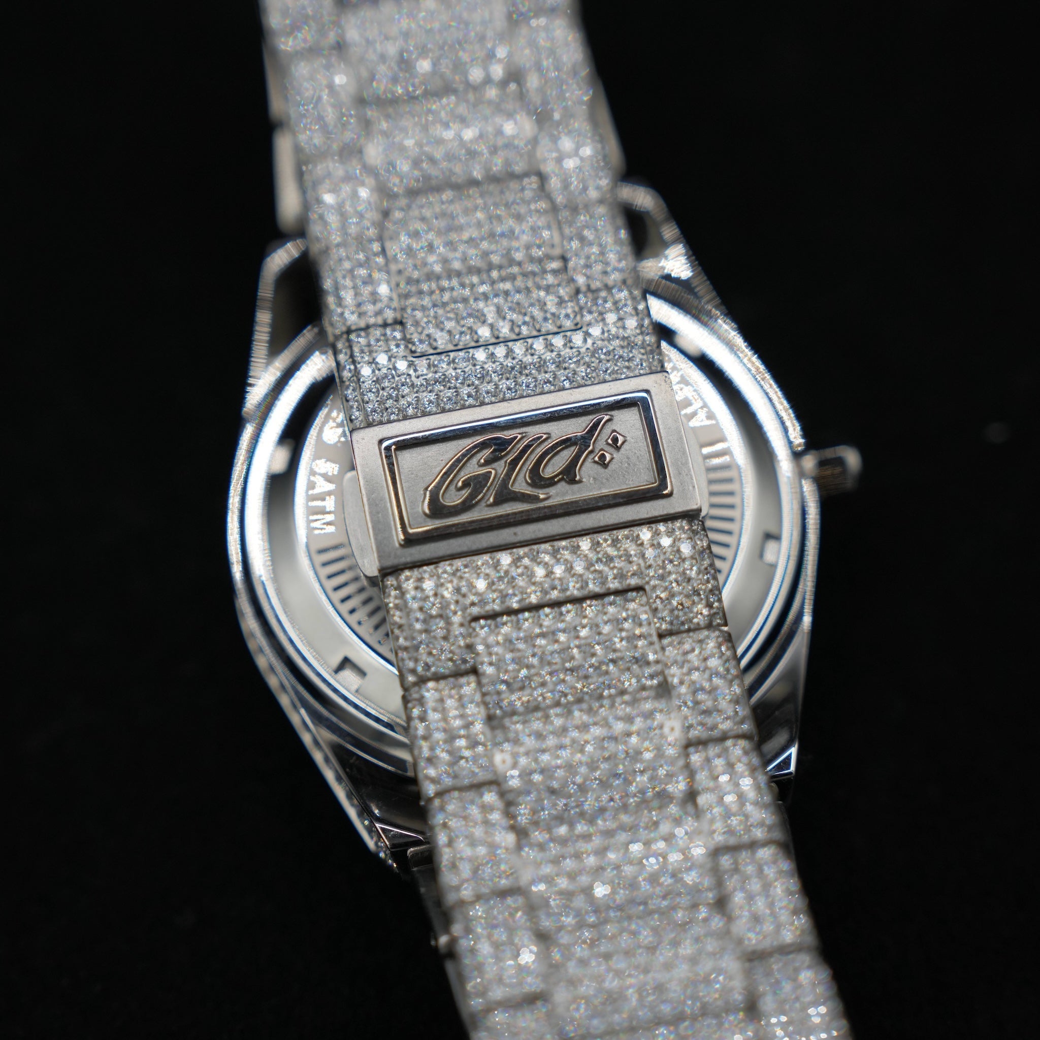 42MM Fully Iced Ruby Accent Alpha Era® 316