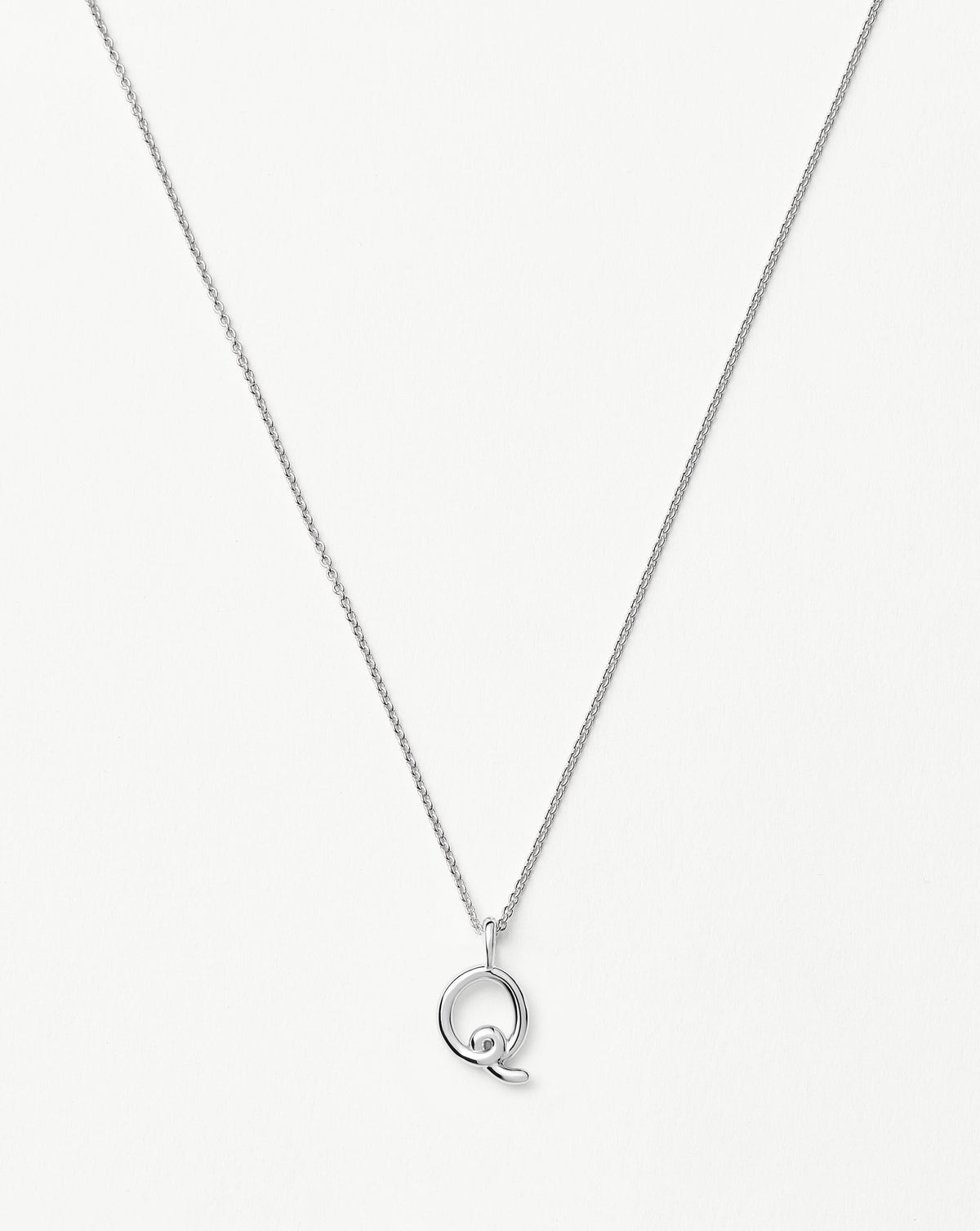 Curly Molten Mini Initial Necklace - Q | Sterling Silver